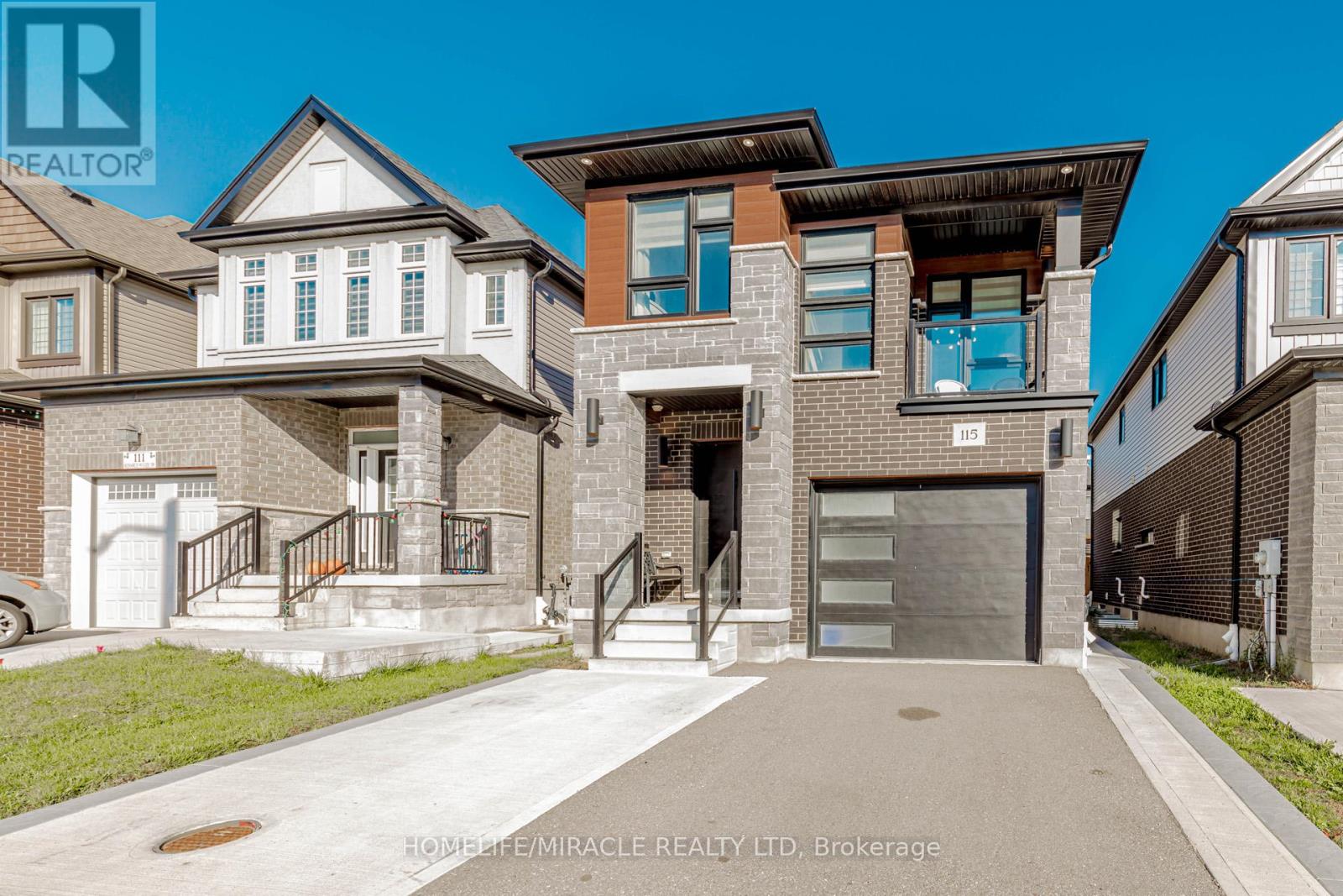 115 MONARCH WOODS DRIVE, Kitchener, Ontario