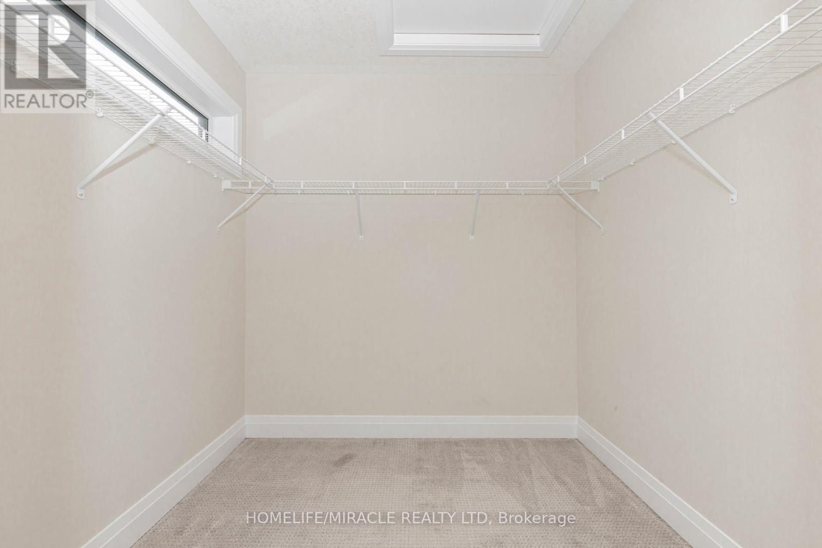 115 Monarch Woods Drive, Kitchener, Ontario  N2P 0K2 - Photo 27 - X12544612