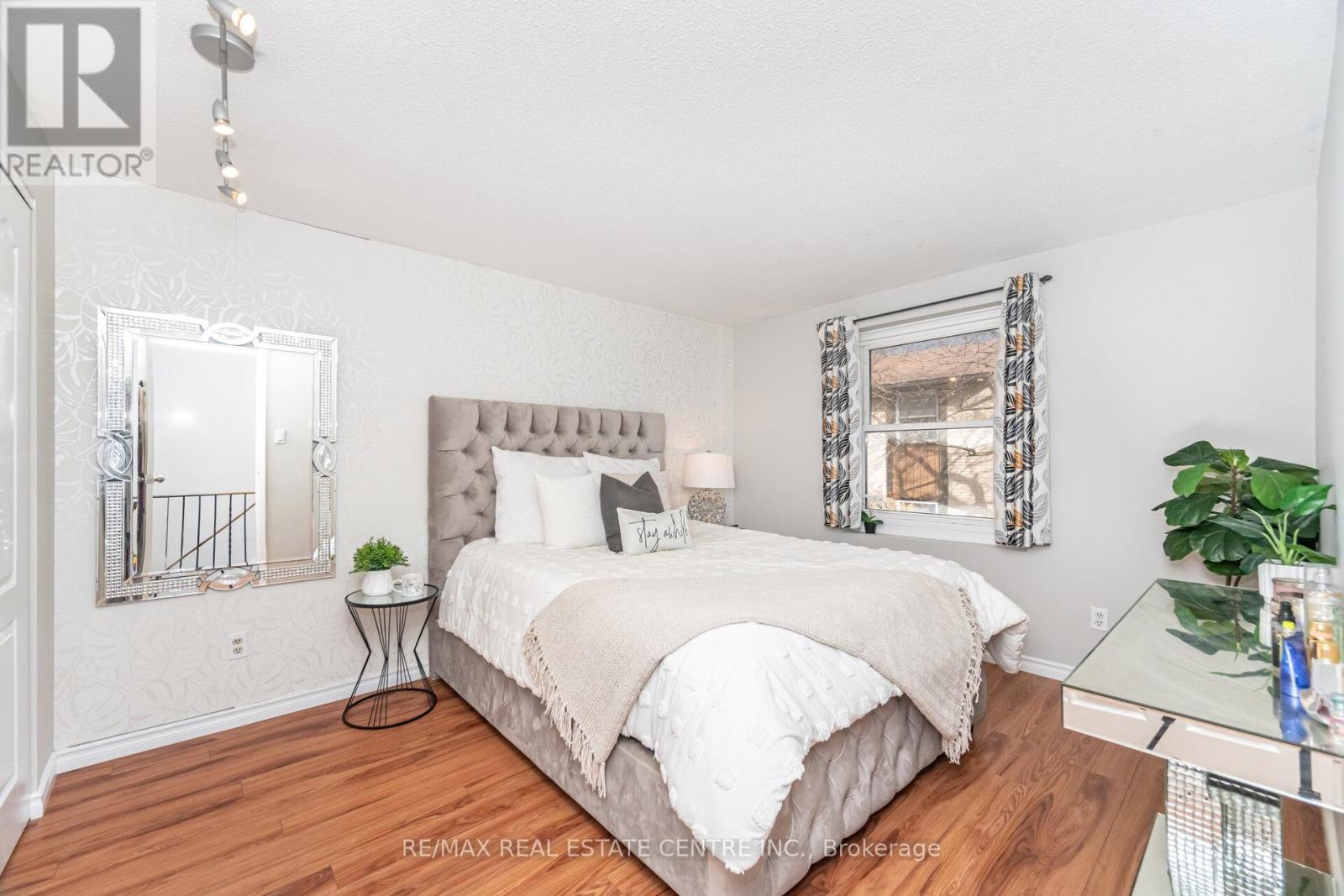 23 - 215 Glamis Road, Cambridge, Ontario  N1R 6V8 - Photo 22 - X12544644