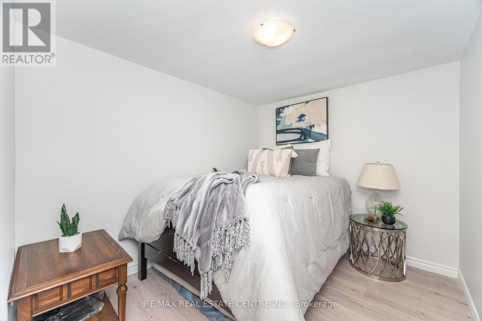 23 - 215 Glamis Road, Cambridge, Ontario  N1R 6V8 - Photo 36 - X12544644