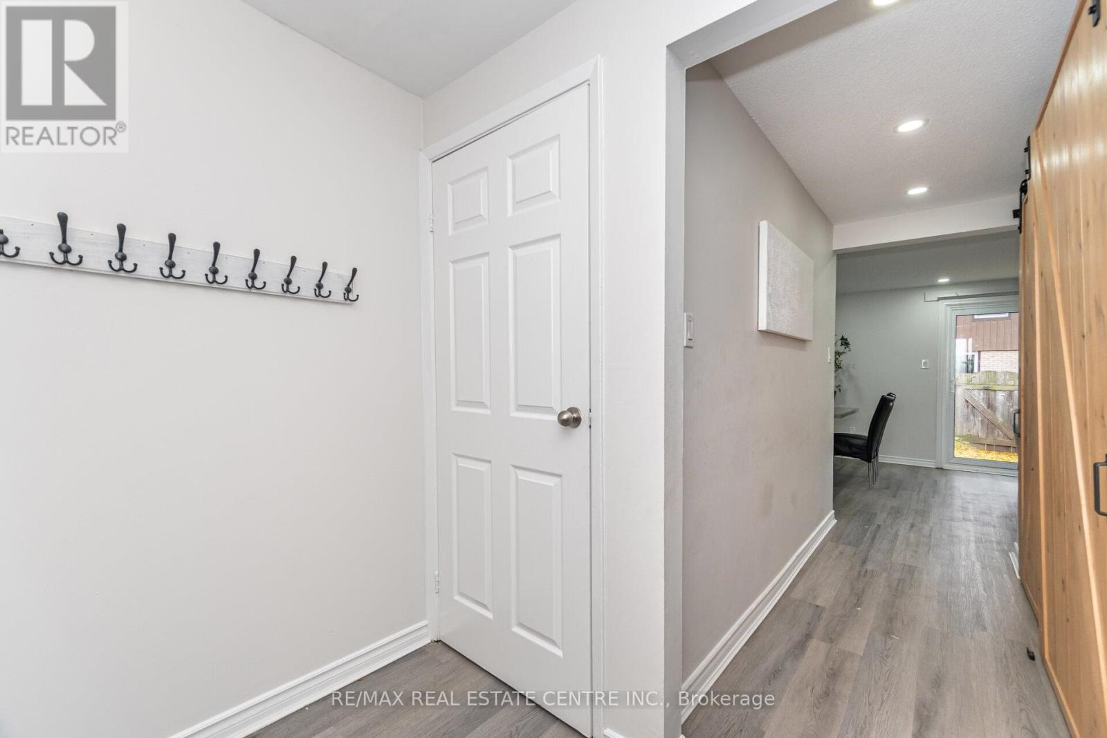 23 - 215 Glamis Road, Cambridge, Ontario  N1R 6V8 - Photo 7 - X12544644