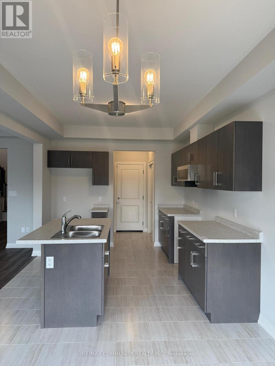 76 Acacia Road, Pelham, Ontario  L0S 1E1 - Photo 9 - X12544654