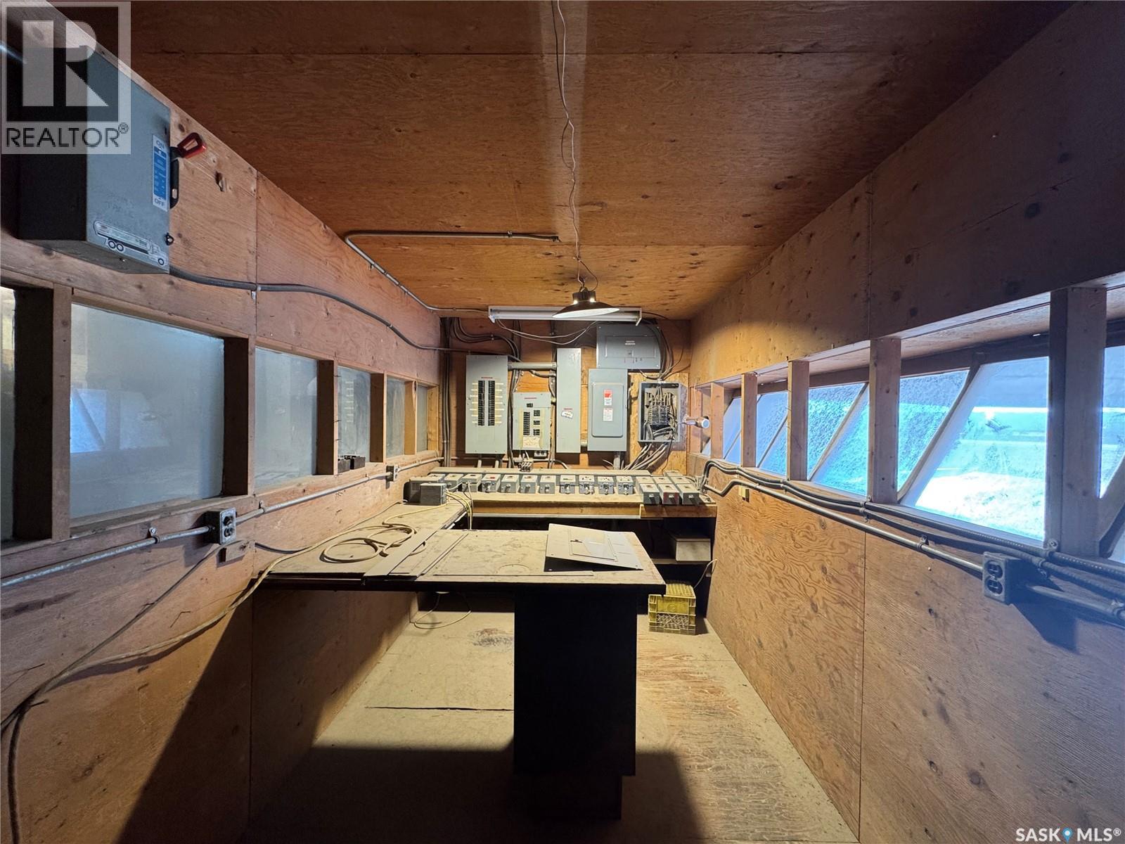 1000 First Avenue, Young, Saskatchewan  S0K 4Y0 - Photo 13 - SK024054