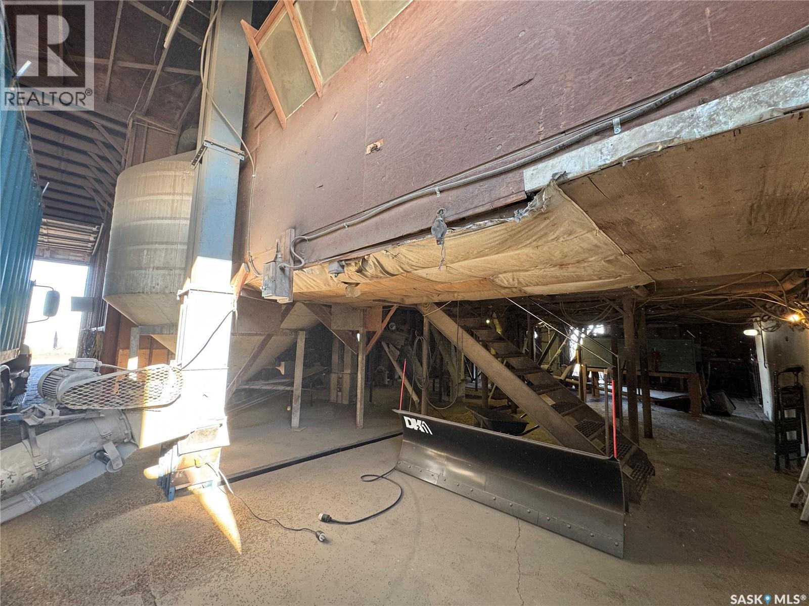 1000 First Avenue, Young, Saskatchewan  S0K 4Y0 - Photo 19 - SK024054