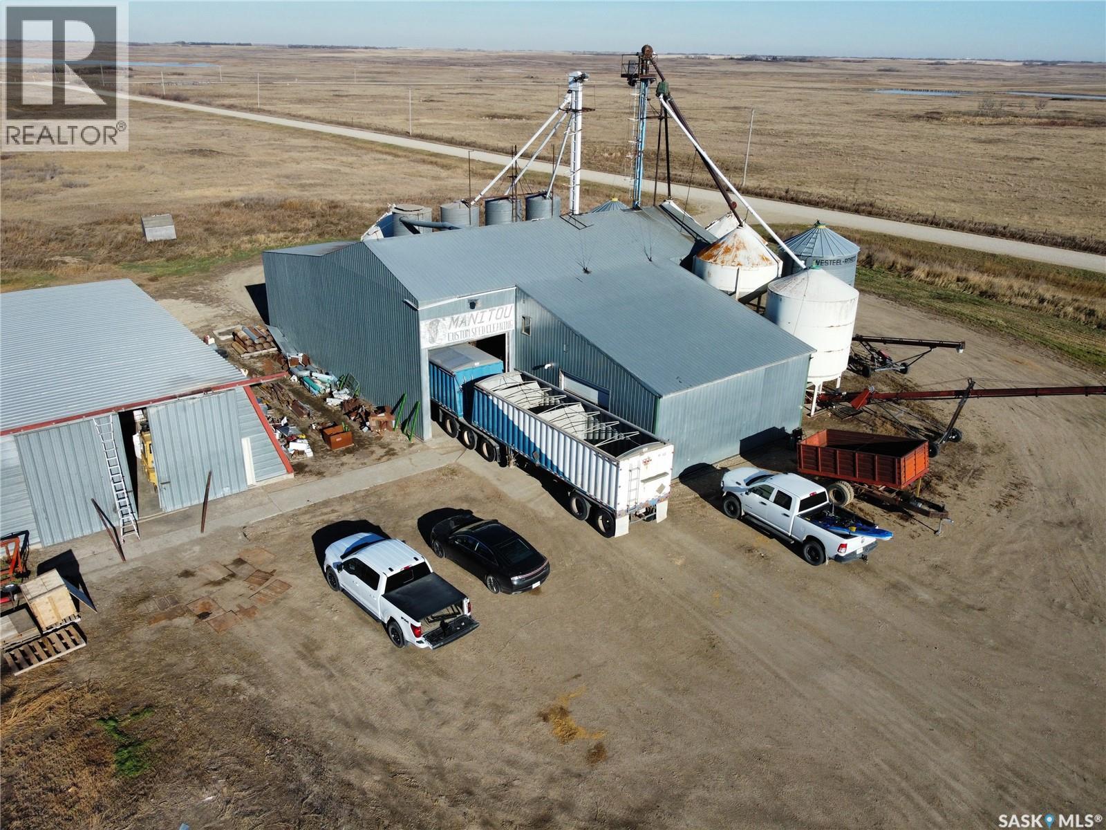 1000 First Avenue, Young, Saskatchewan  S0K 4Y0 - Photo 2 - SK024054