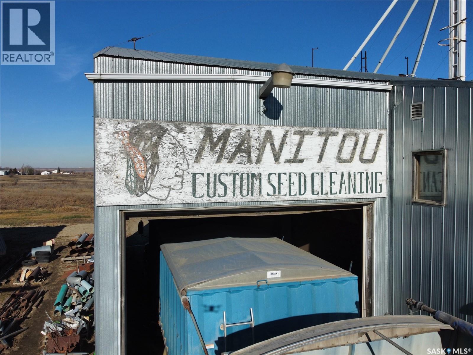 1000 First Avenue, Young, Saskatchewan  S0K 4Y0 - Photo 7 - SK024054