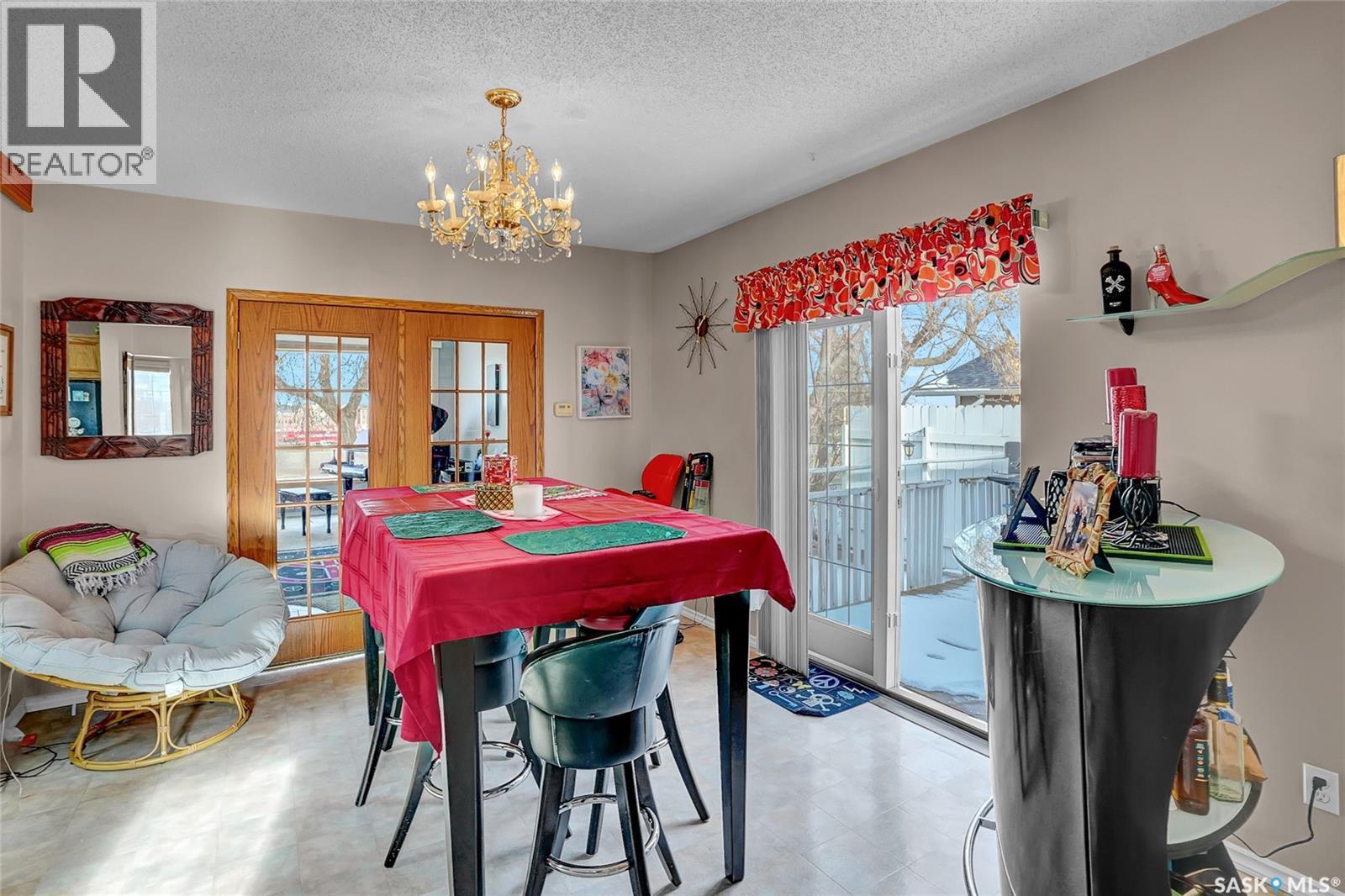 33 Home Street W, Moose Jaw, Saskatchewan  S6H 4X2 - Photo 16 - SK024018