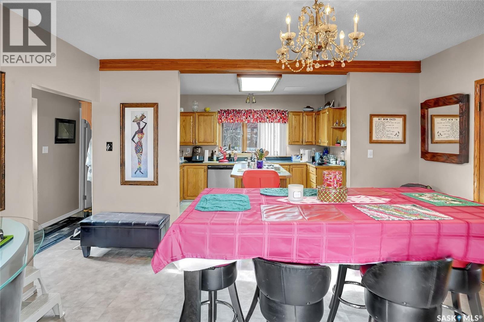 33 Home Street W, Moose Jaw, Saskatchewan  S6H 4X2 - Photo 18 - SK024018