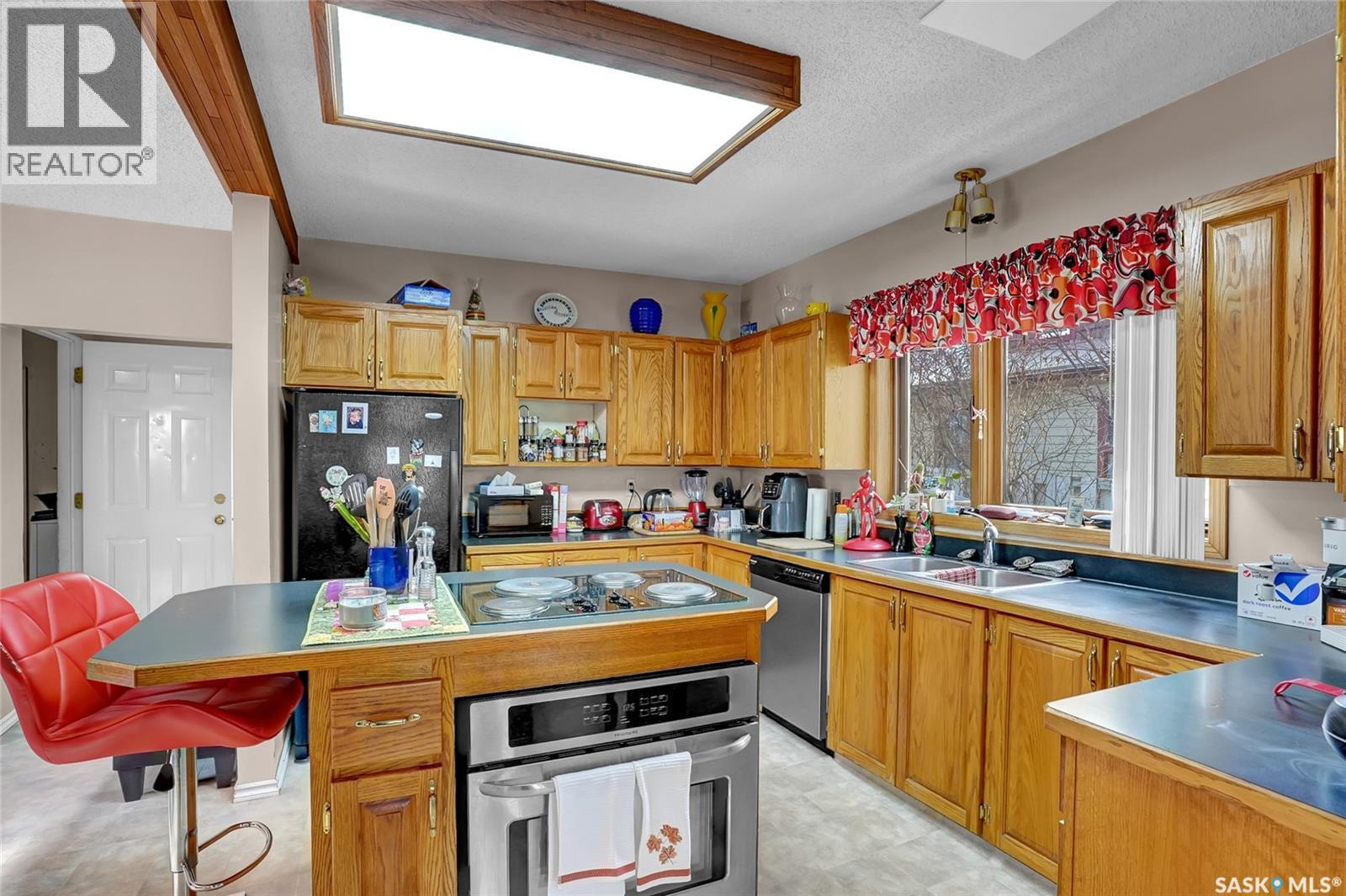 33 Home Street W, Moose Jaw, Saskatchewan  S6H 4X2 - Photo 22 - SK024018