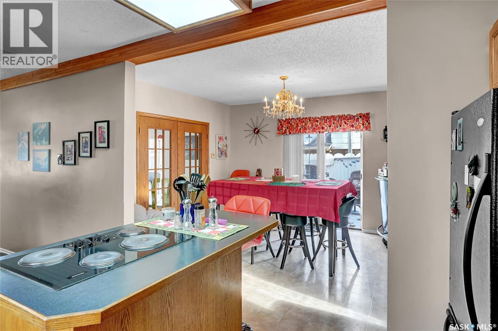 33 Home Street W, Moose Jaw, Saskatchewan  S6H 4X2 - Photo 23 - SK024018