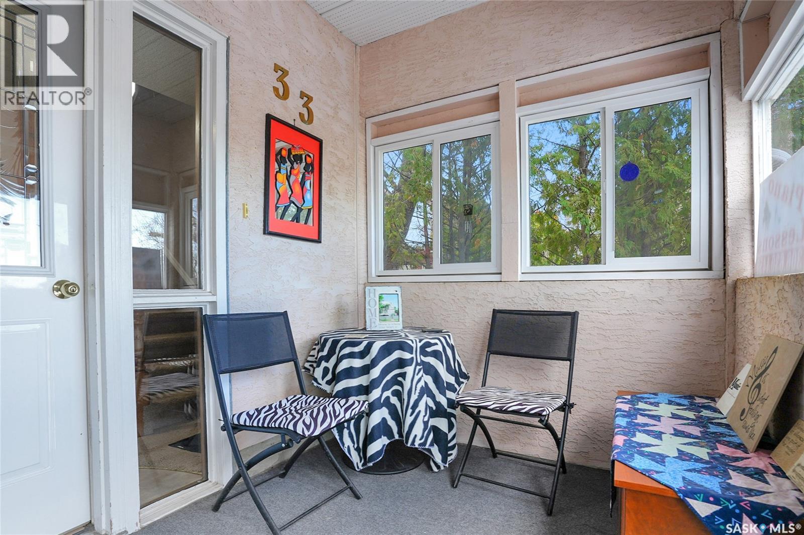 33 Home Street W, Moose Jaw, Saskatchewan  S6H 4X2 - Photo 4 - SK024018