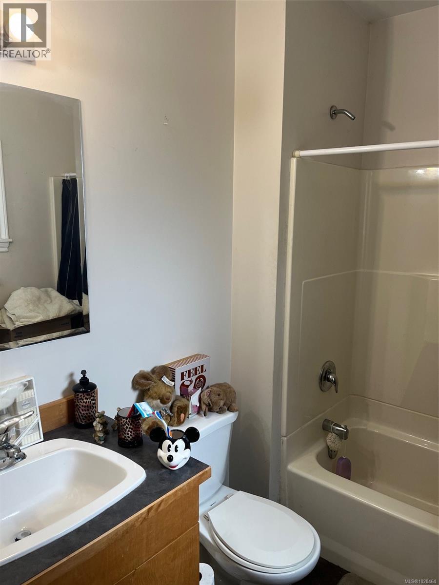 18 3216 Back Rd, Comox, British Columbia  V9M 4E2 - Photo 10 - 1020464