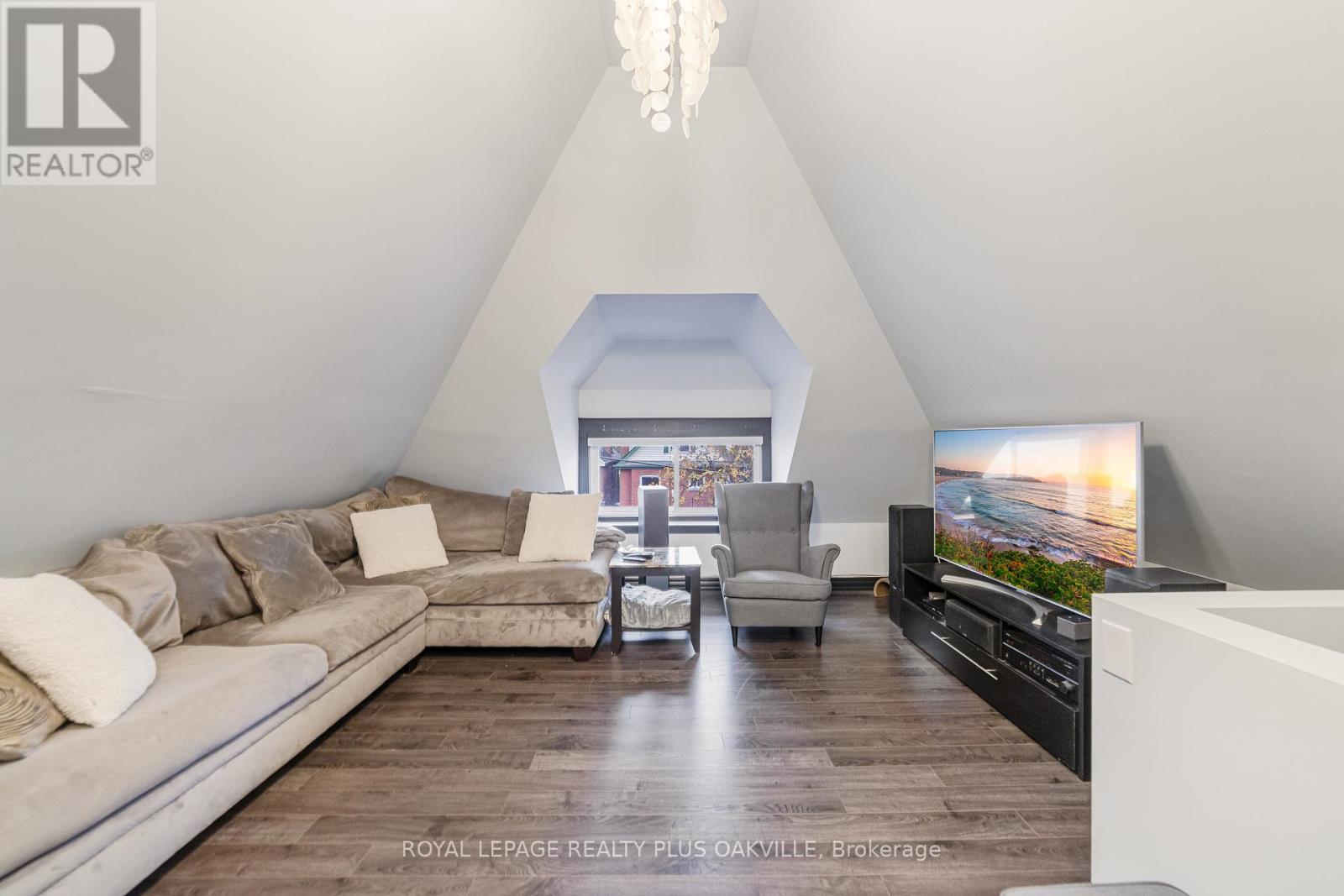 53 Barnesdale Avenue S, Hamilton, Ontario L8M 2V3 - Photo 30 - X12534850