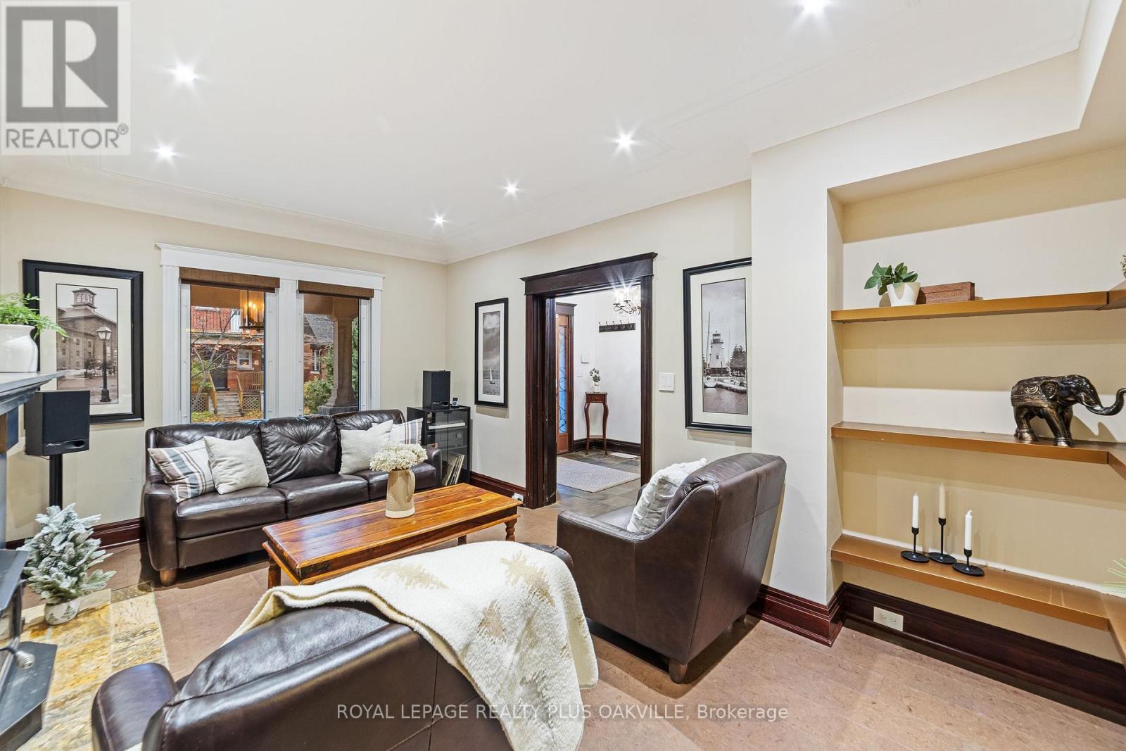 53 Barnesdale Avenue S, Hamilton, Ontario L8M 2V3 - Photo 6 - X12534850