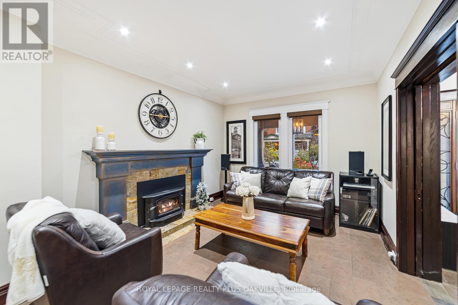 53 Barnesdale Avenue S, Hamilton, Ontario L8M 2V3 - Photo 7 - X12534850