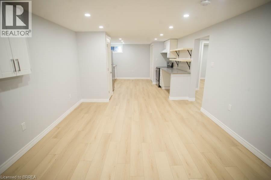 415 Chatham Street, Brantford, Ontario  N3S 4J4 - Photo 18 - 40784736