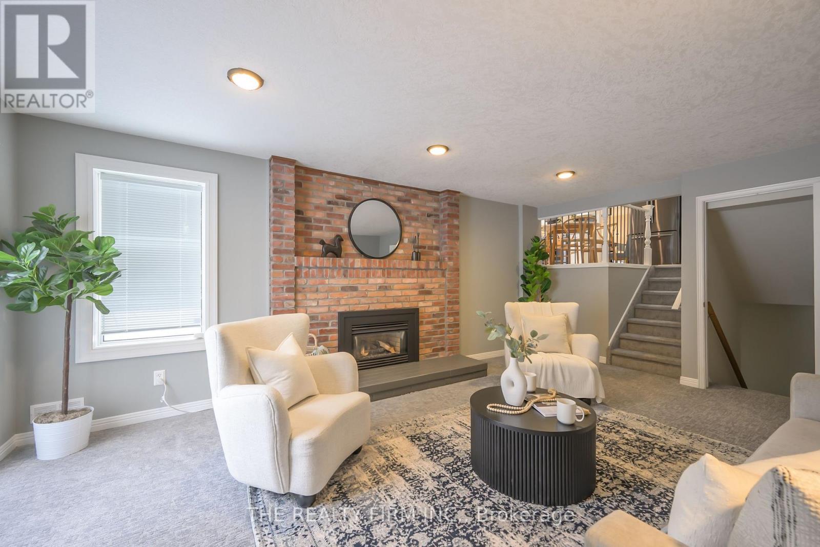 82 Glenview Crescent, London North, Ontario  N5X 2P9 - Photo 21 - X12545000