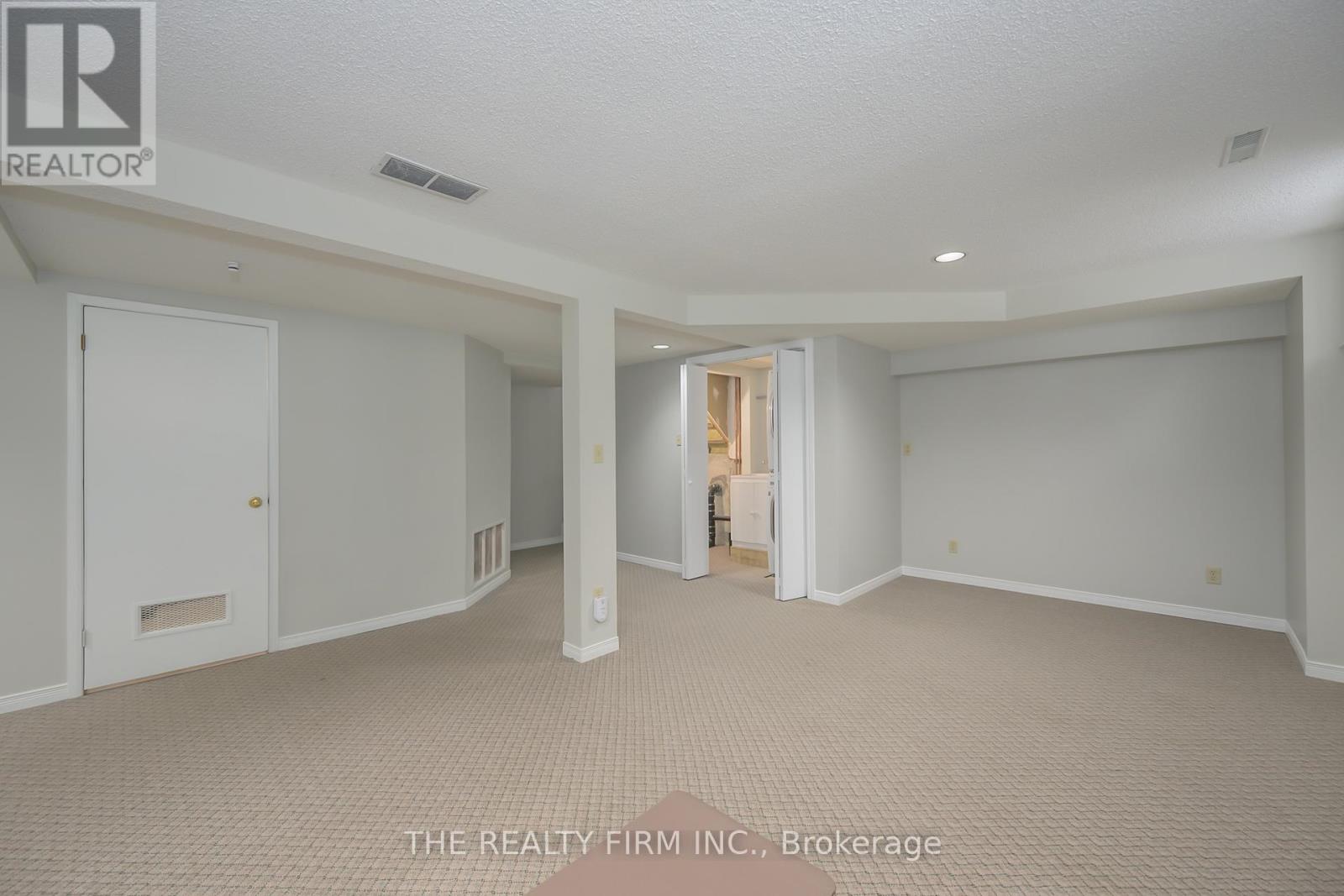 82 Glenview Crescent, London North, Ontario  N5X 2P9 - Photo 23 - X12545000