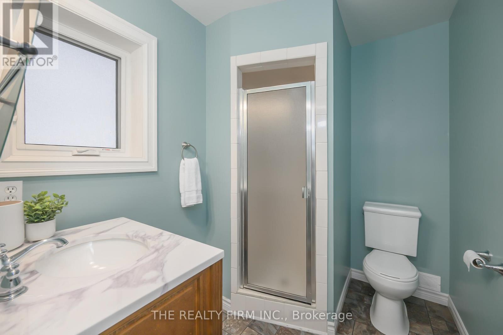 82 Glenview Crescent, London North, Ontario  N5X 2P9 - Photo 33 - X12545000