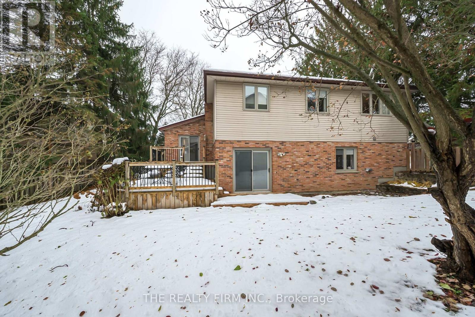 82 Glenview Crescent, London North, Ontario  N5X 2P9 - Photo 36 - X12545000
