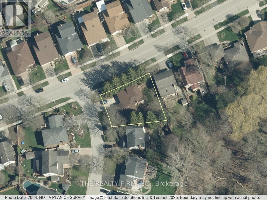 82 Glenview Crescent, London North, Ontario  N5X 2P9 - Photo 41 - X12545000