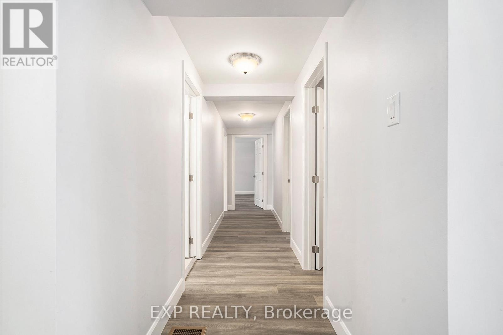 35 Lazy Nol Court, Ottawa, Ontario  K2S 1T5 - Photo 14 - X12545074