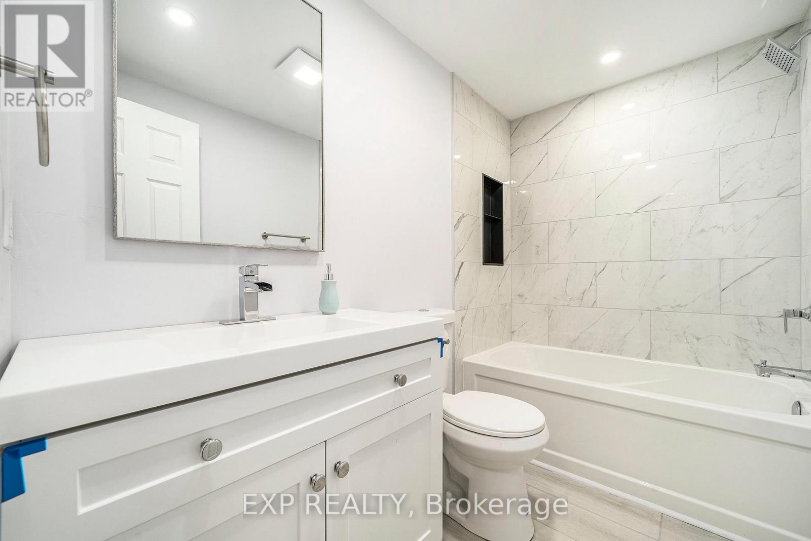 35 Lazy Nol Court, Ottawa, Ontario  K2S 1T5 - Photo 22 - X12545074