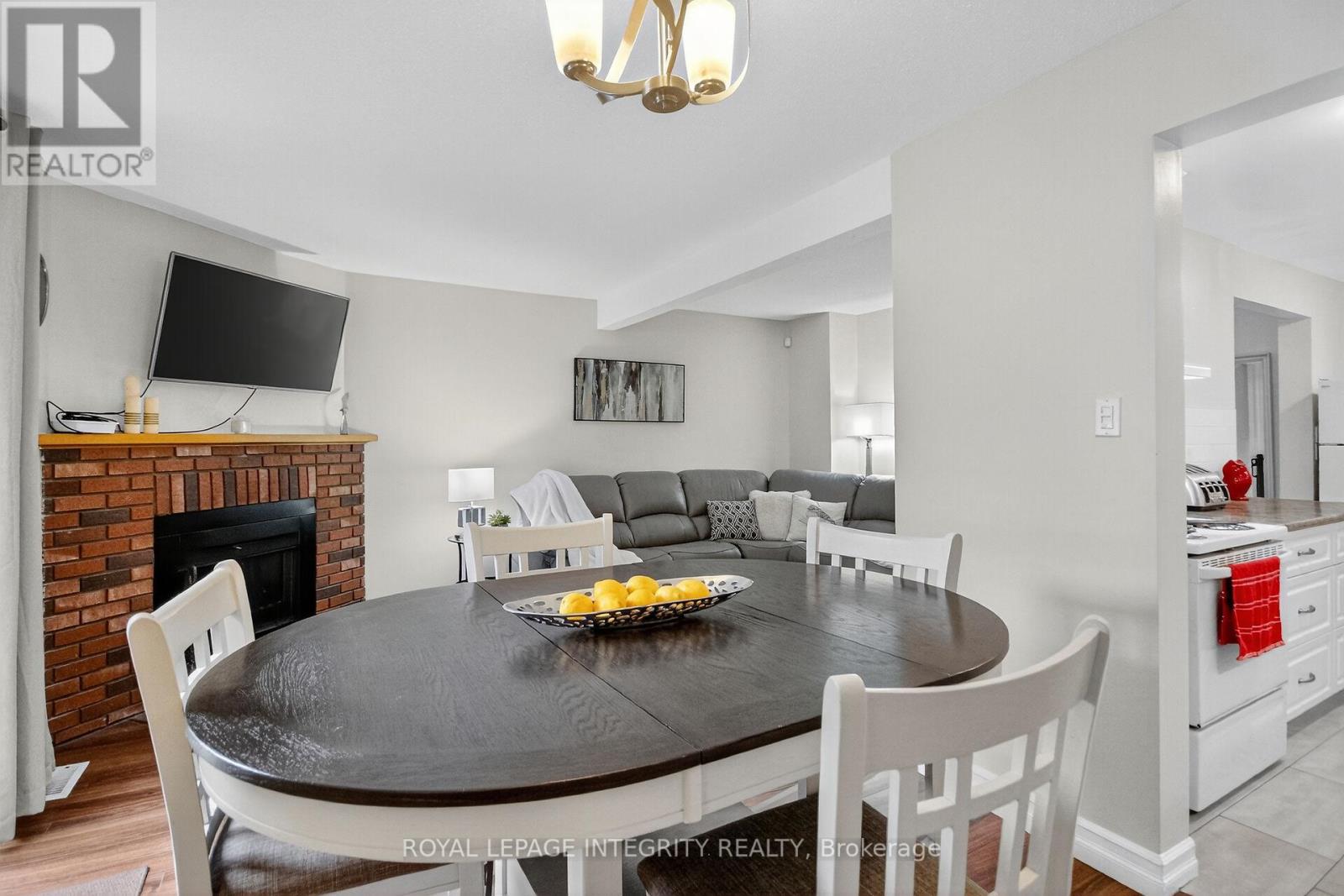 36 - 1867 Simard Drive, Ottawa, Ontario K1C 3B8 - Photo 11 - X12545110