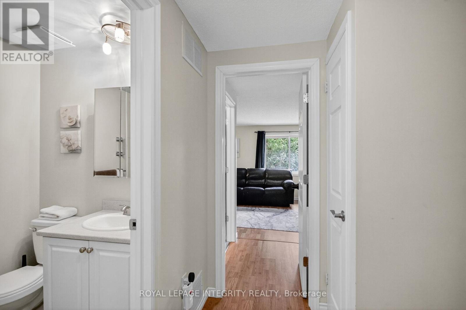 36 - 1867 Simard Drive, Ottawa, Ontario K1C 3B8 - Photo 18 - X12545110