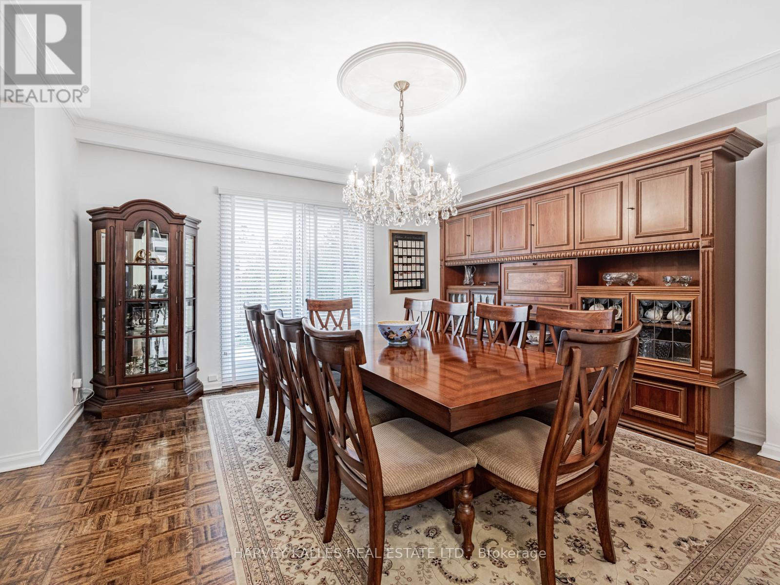 92 Prue Avenue, Toronto, Ontario  M6B 1R5 - Photo 11 - C12544516