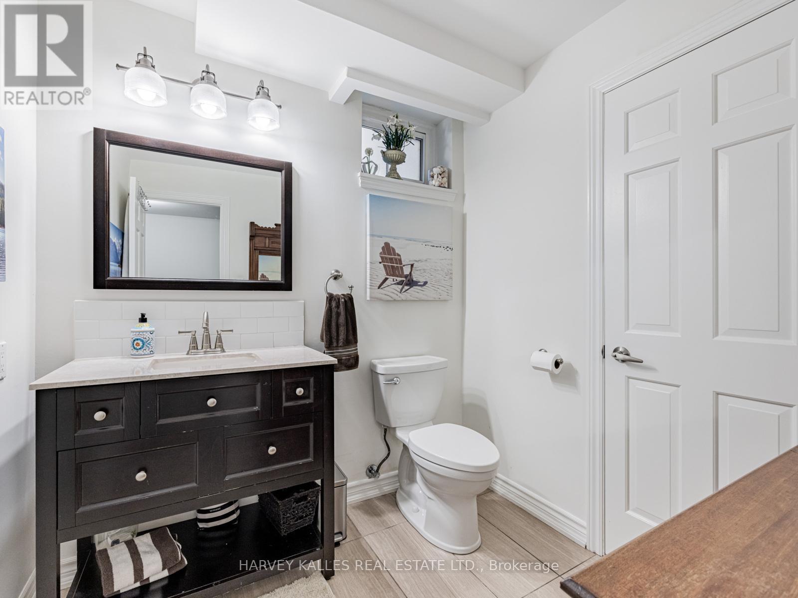 92 Prue Avenue, Toronto, Ontario  M6B 1R5 - Photo 36 - C12544516