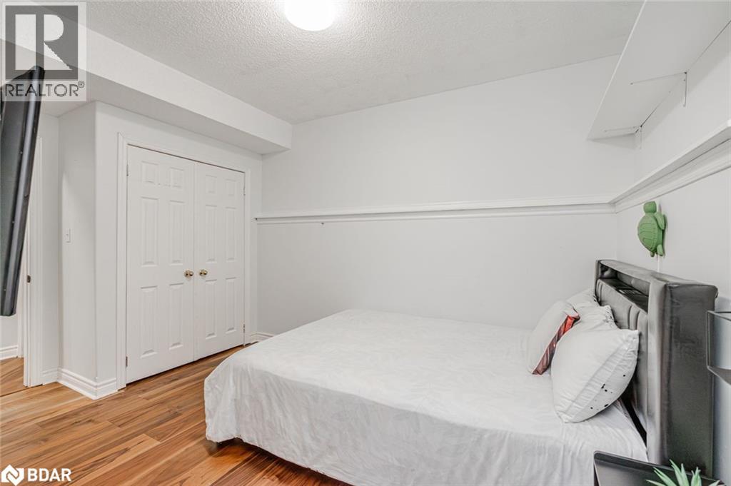 121 Sovereign's Gate, Barrie, Ontario L4N 0Y9 - Photo 11 - 40787099