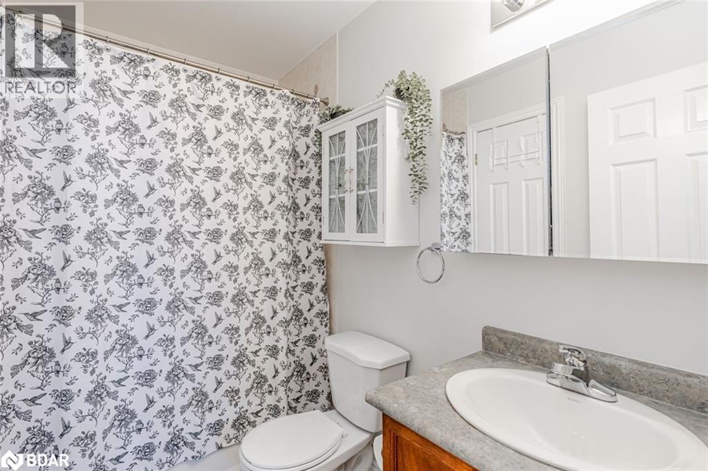 121 Sovereign's Gate, Barrie, Ontario L4N 0Y9 - Photo 7 - 40787099