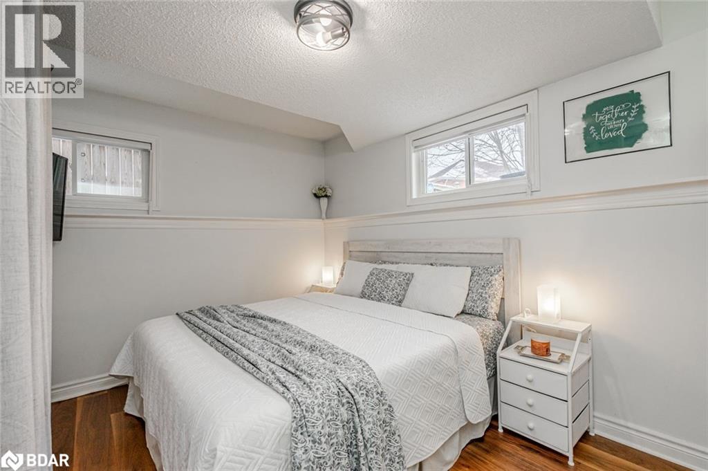 121 Sovereign's Gate, Barrie, Ontario L4N 0Y9 - Photo 9 - 40787099