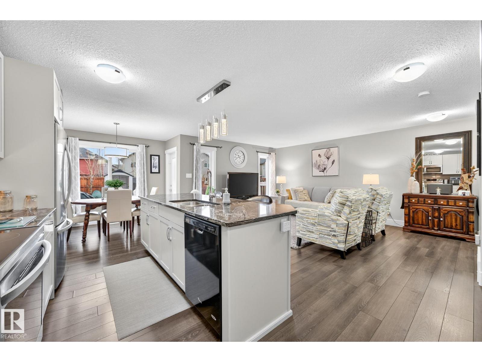 130 Amberley Wy, Sherwood Park, Alberta  T8H 0X2 - Photo 10 - E4465720