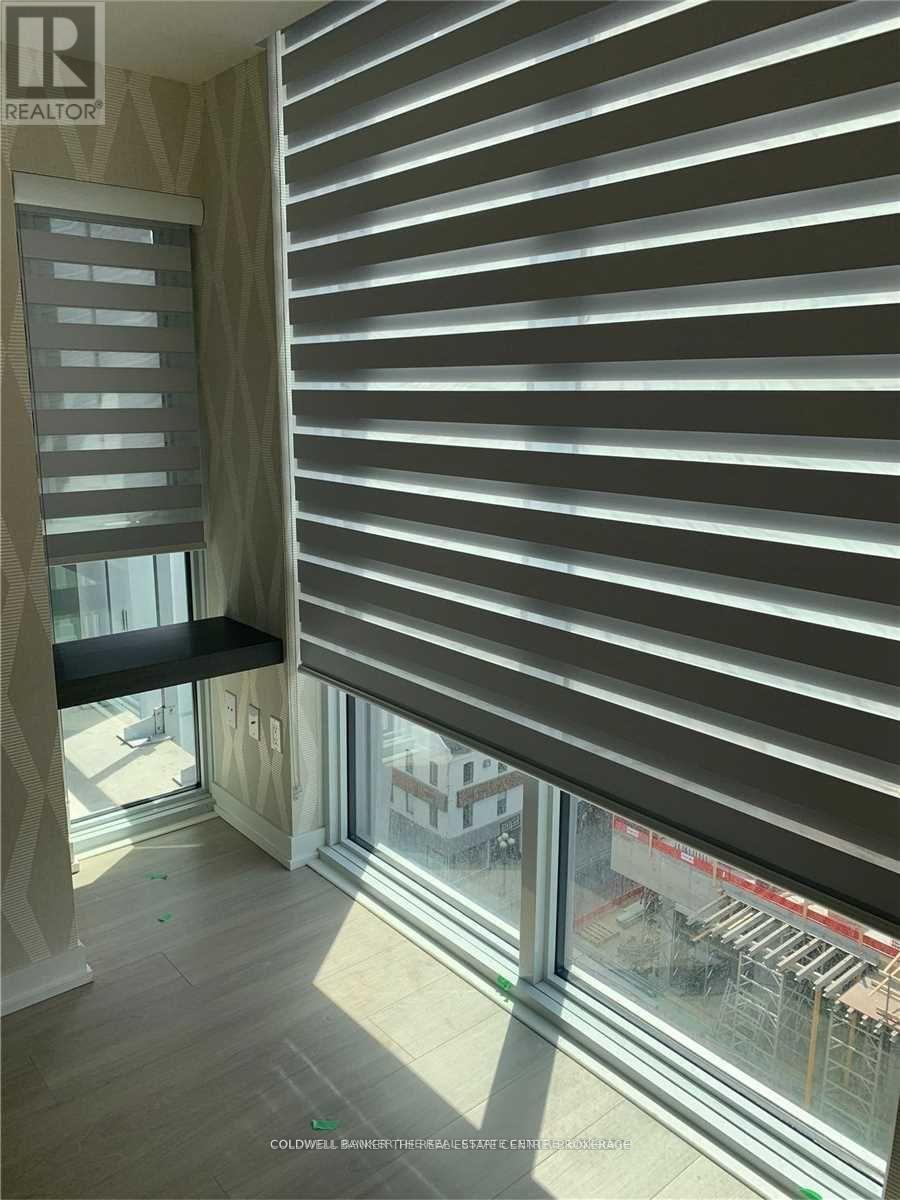 1001 - 1 Yorkville Avenue, Toronto, Ontario  M4W 1L1 - Photo 3 - C12544776