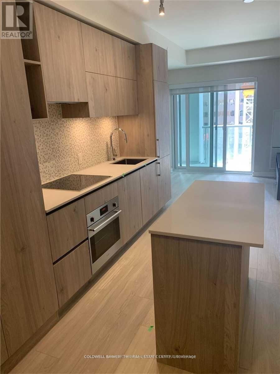 1001 - 1 Yorkville Avenue, Toronto, Ontario  M4W 1L1 - Photo 6 - C12544776