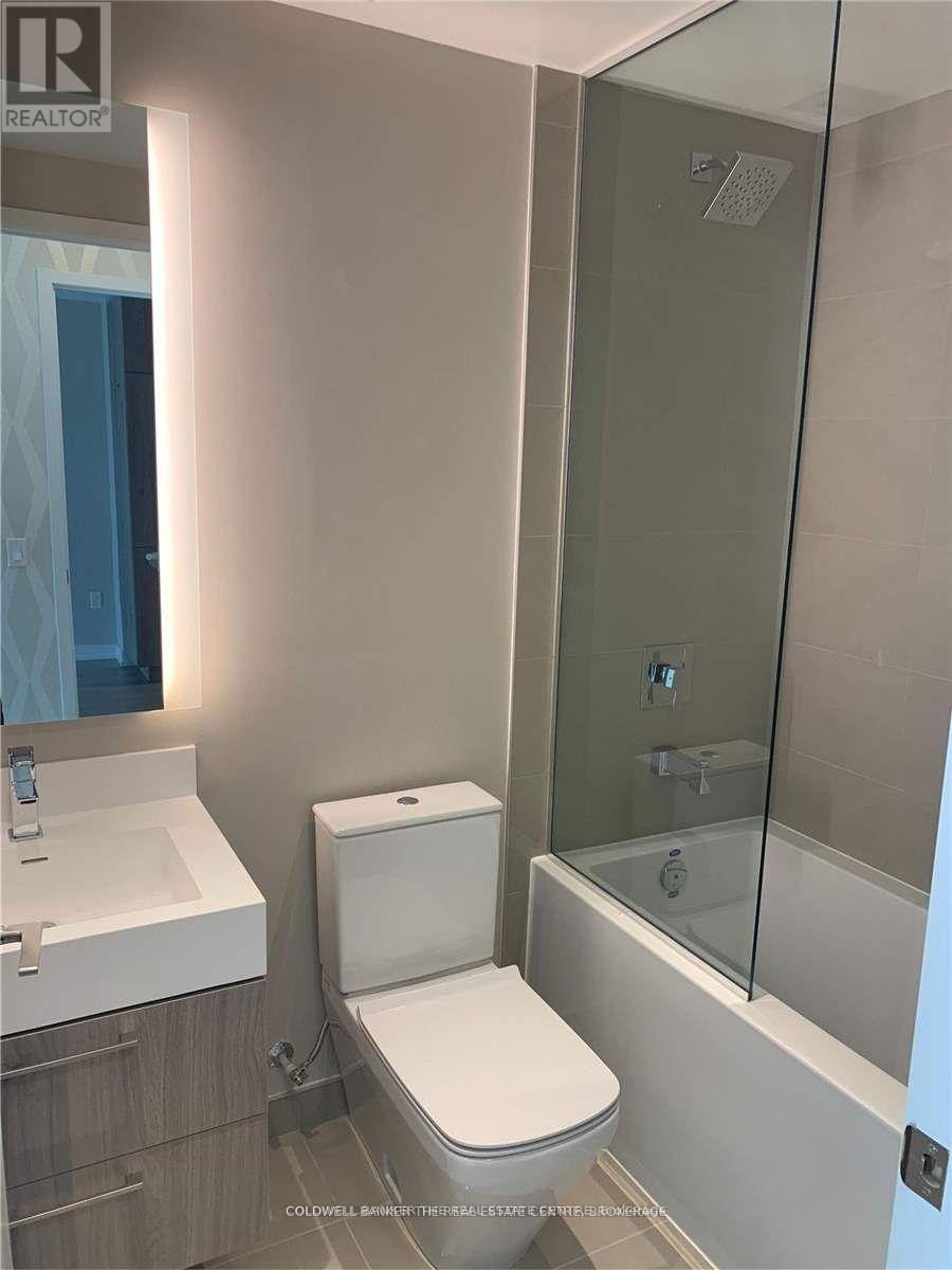 1001 - 1 Yorkville Avenue, Toronto, Ontario  M4W 1L1 - Photo 7 - C12544776