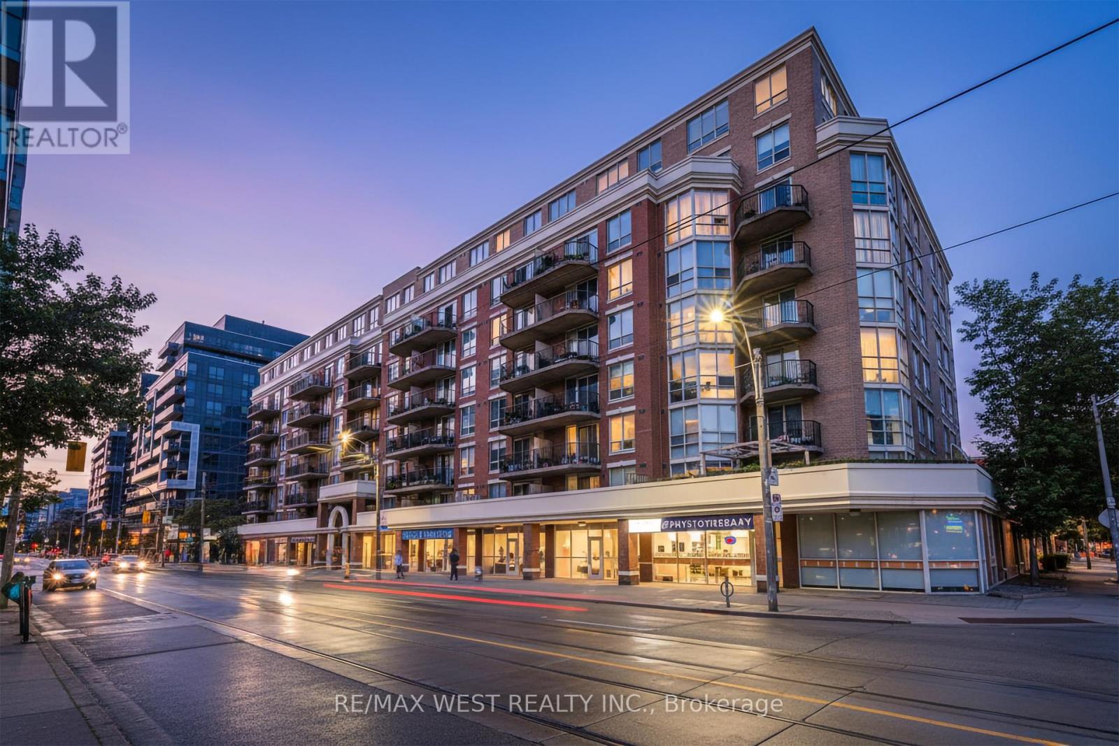 209 - 1000 KING STREET W, Toronto, Ontario