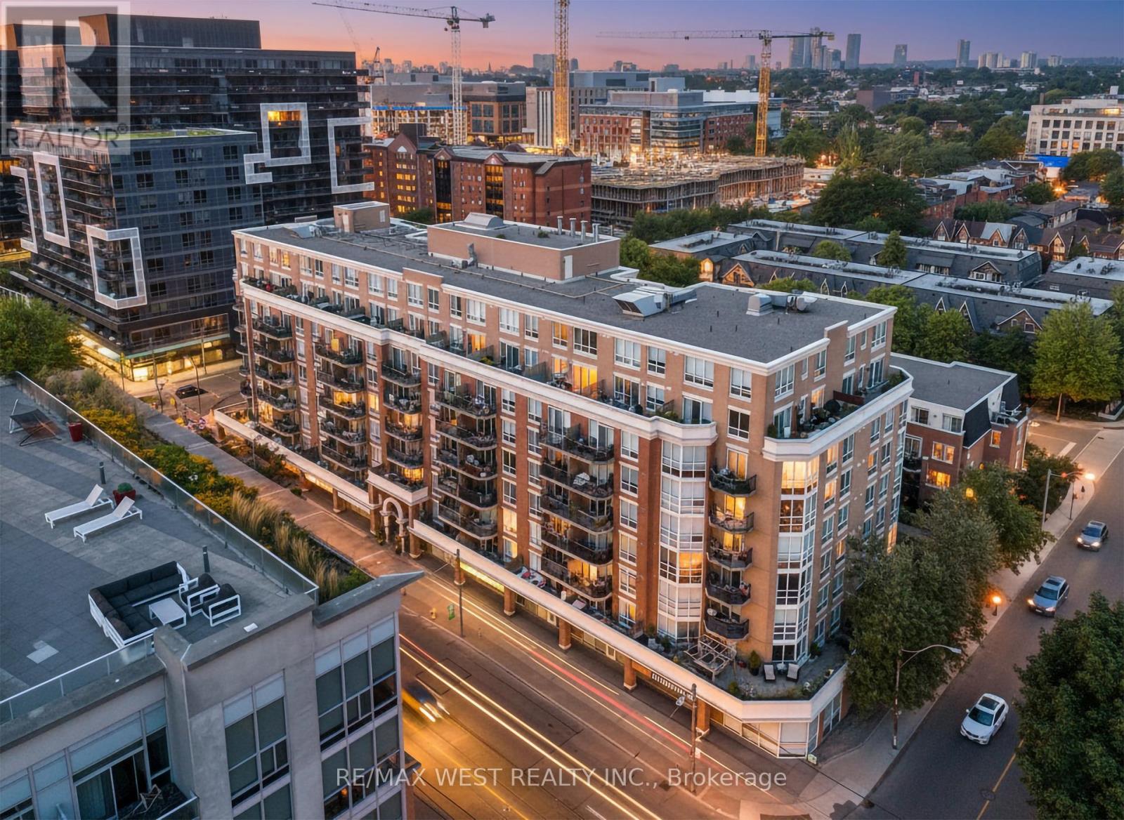 209 - 1000 King Street W, Toronto, Ontario  M6K 3N1 - Photo 2 - C12544786