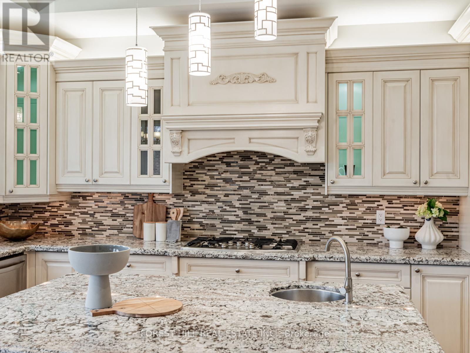 6 Terrace Avenue, Toronto, Ontario  M2R 1E9 - Photo 11 - C12544826