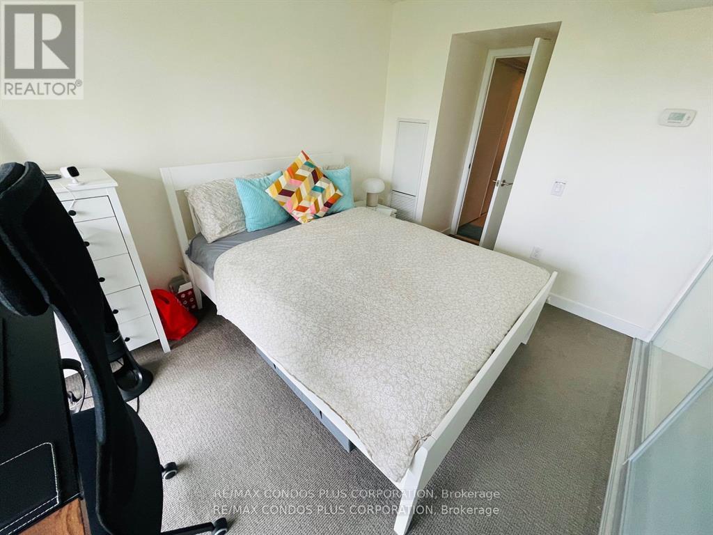 502 - 75 Queens Wharf Road, Toronto, Ontario  M5V 0J8 - Photo 5 - C12544848