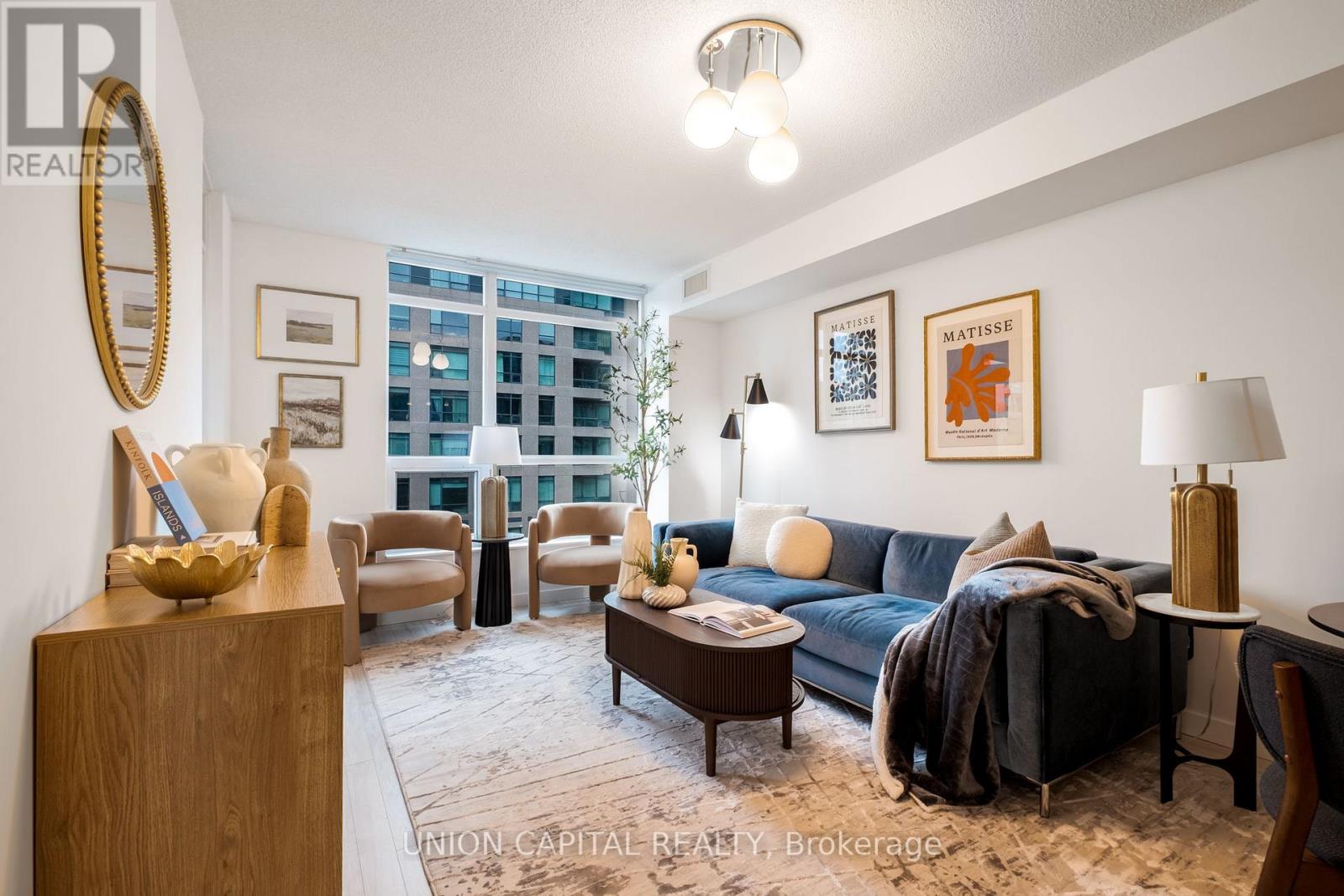 332 - 231 FORT YORK BOULEVARD, Toronto, Ontario