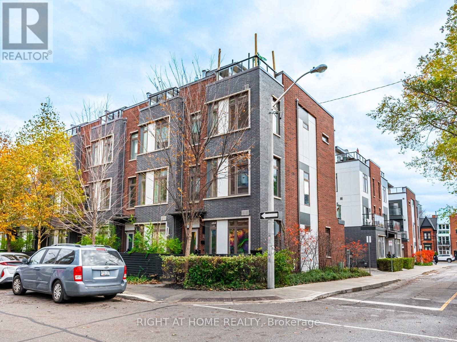 53 SUTTON AVENUE, Toronto, Ontario