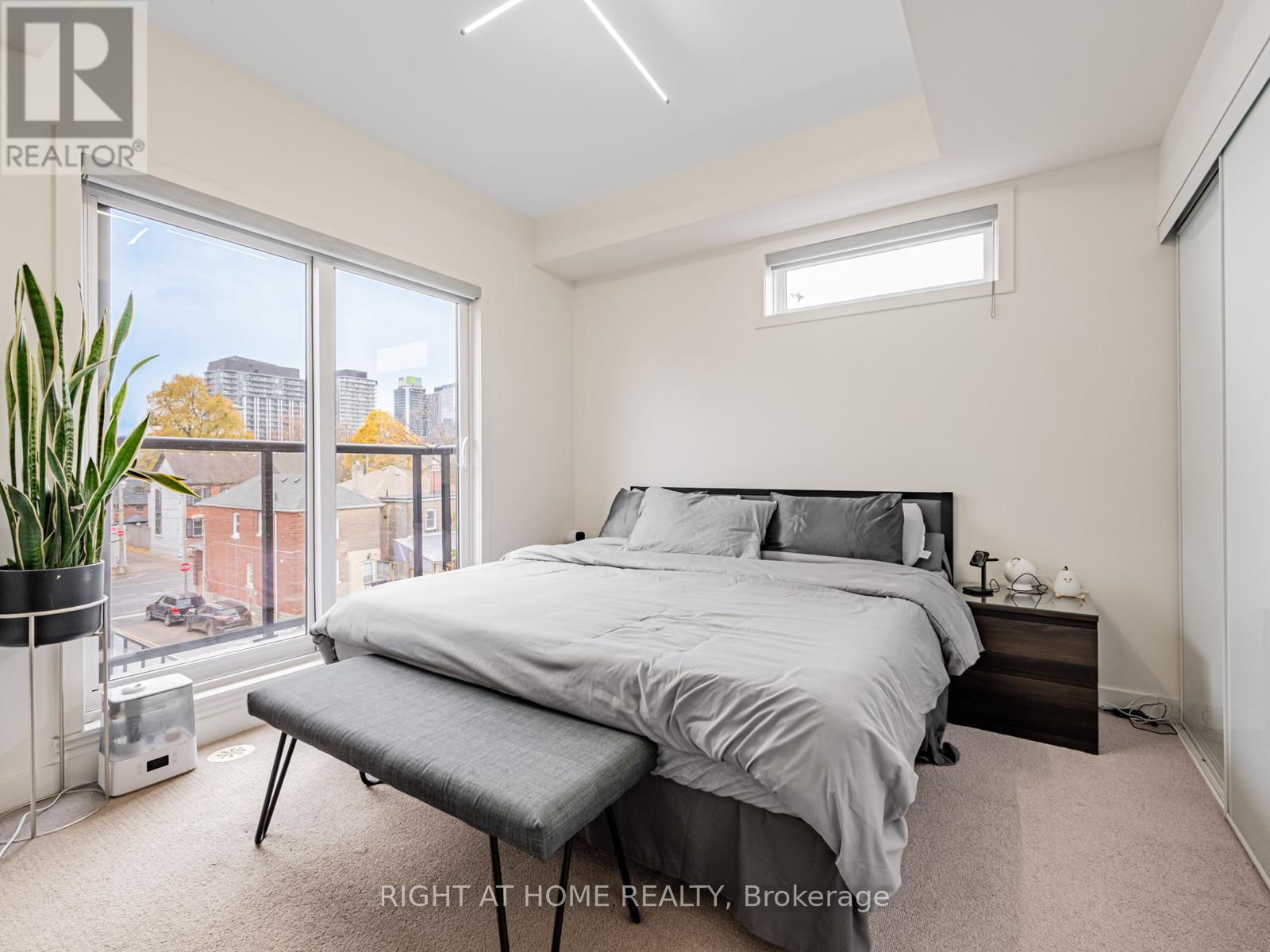 53 Sutton Avenue, Toronto, Ontario  M5A 0M3 - Photo 17 - C12544862