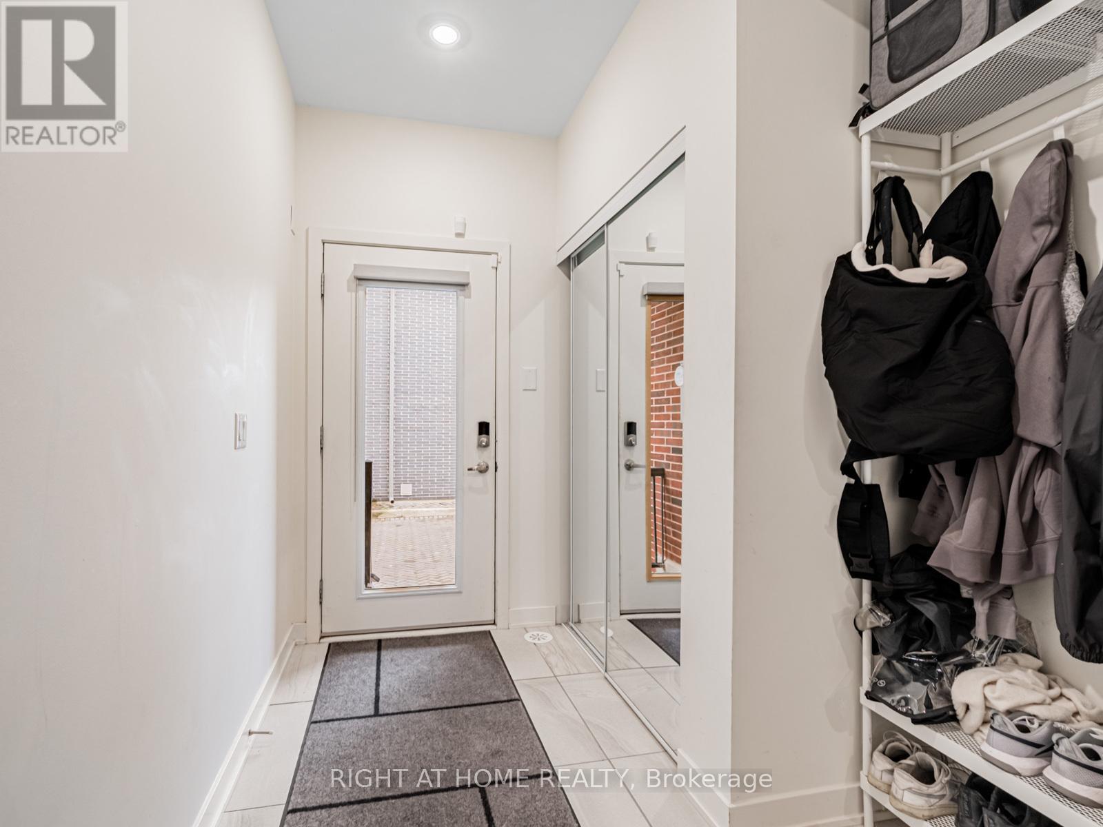53 Sutton Avenue, Toronto, Ontario  M5A 0M3 - Photo 23 - C12544862