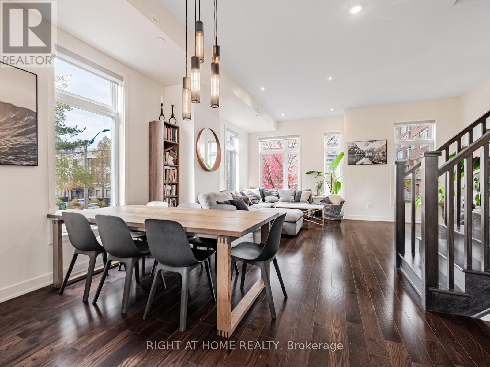 53 Sutton Avenue, Toronto, Ontario  M5A 0M3 - Photo 7 - C12544862