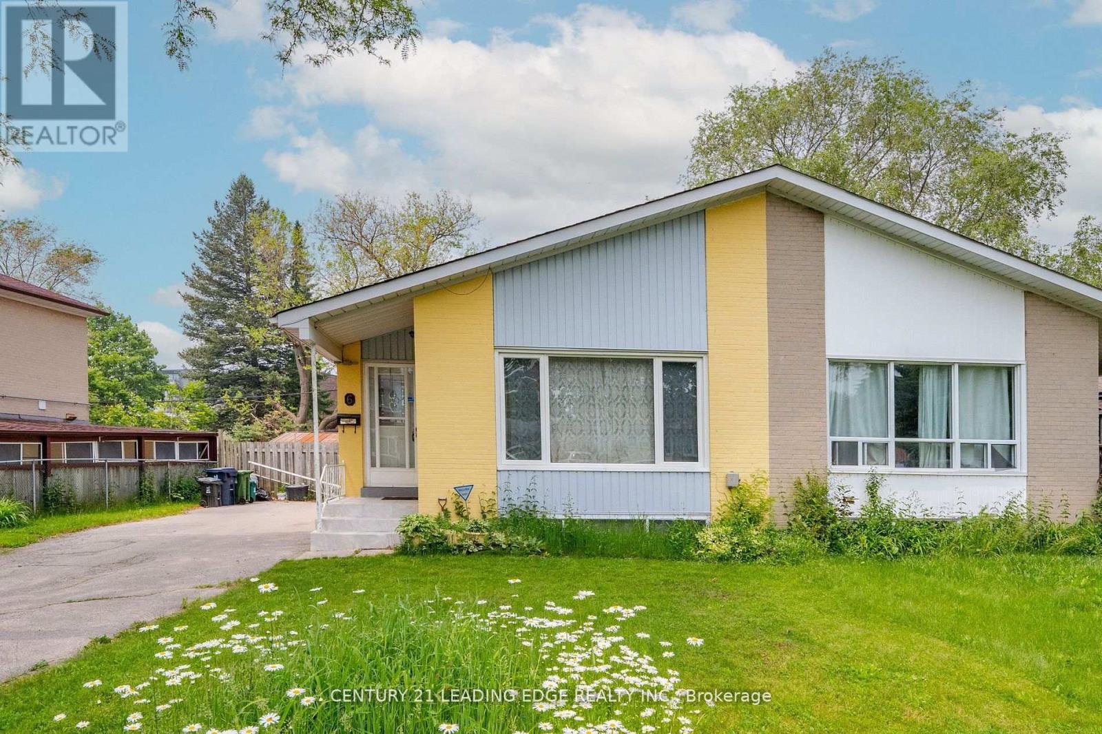 6 RAVENROCK COURT, Toronto, Ontario