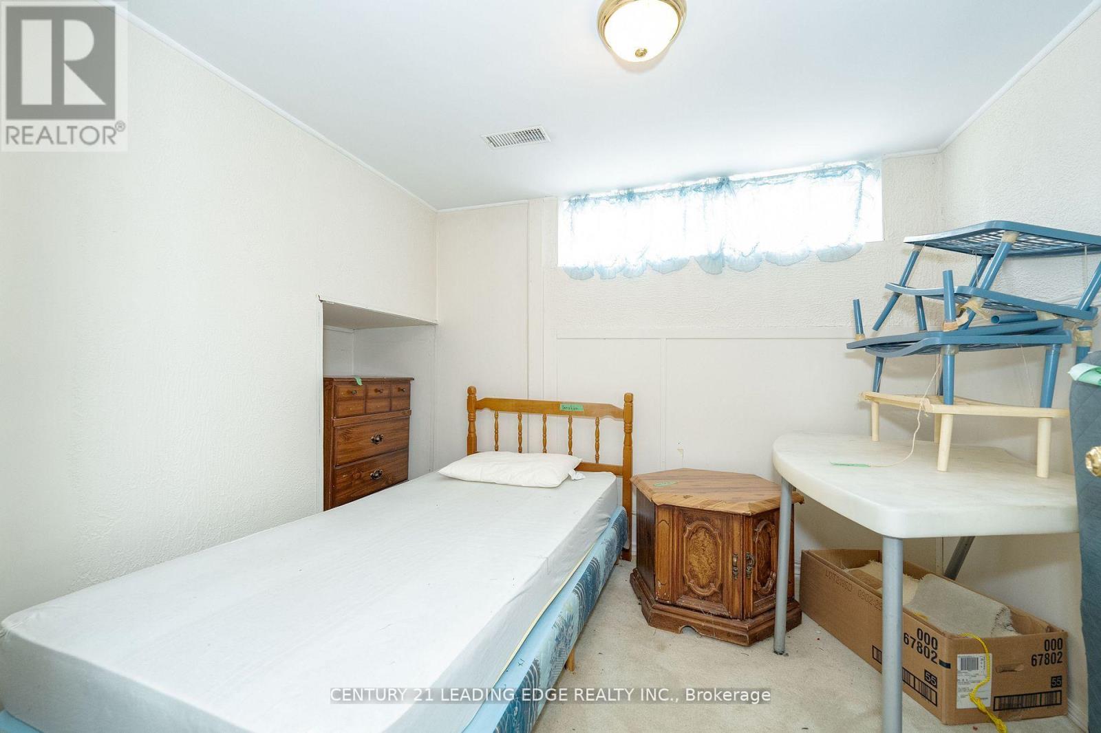 6 Ravenrock Court, Toronto, Ontario  M3A 2Y9 - Photo 30 - C12544866