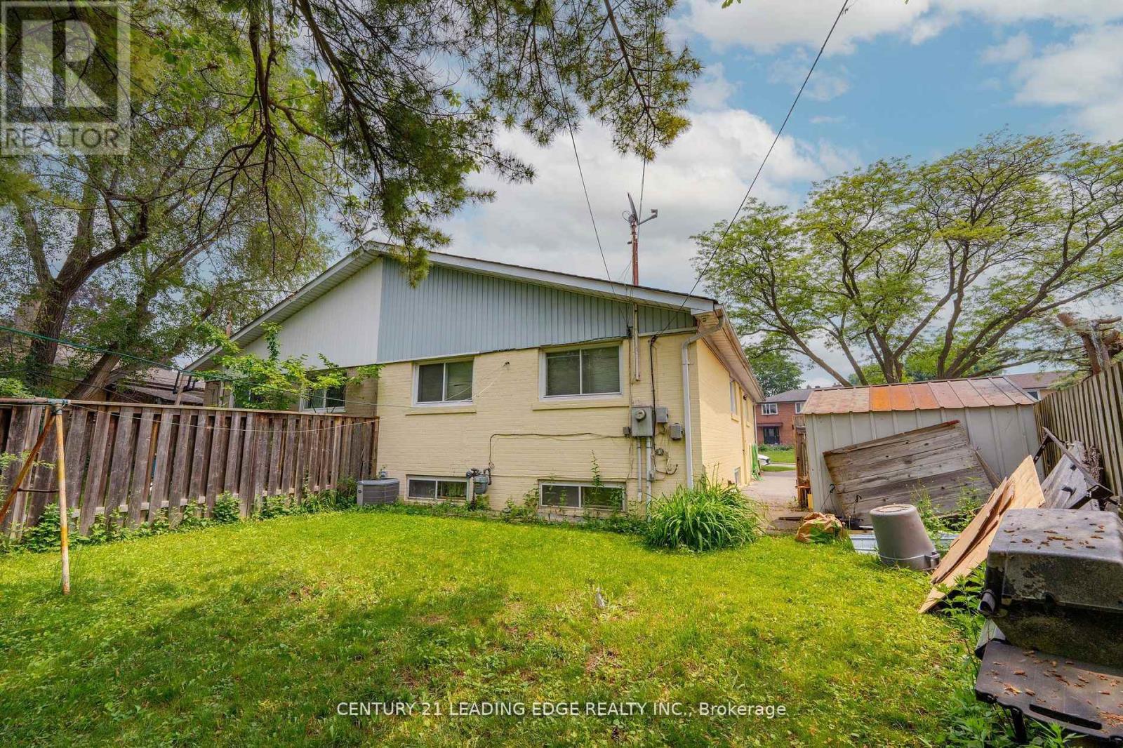 6 Ravenrock Court, Toronto, Ontario  M3A 2Y9 - Photo 34 - C12544866